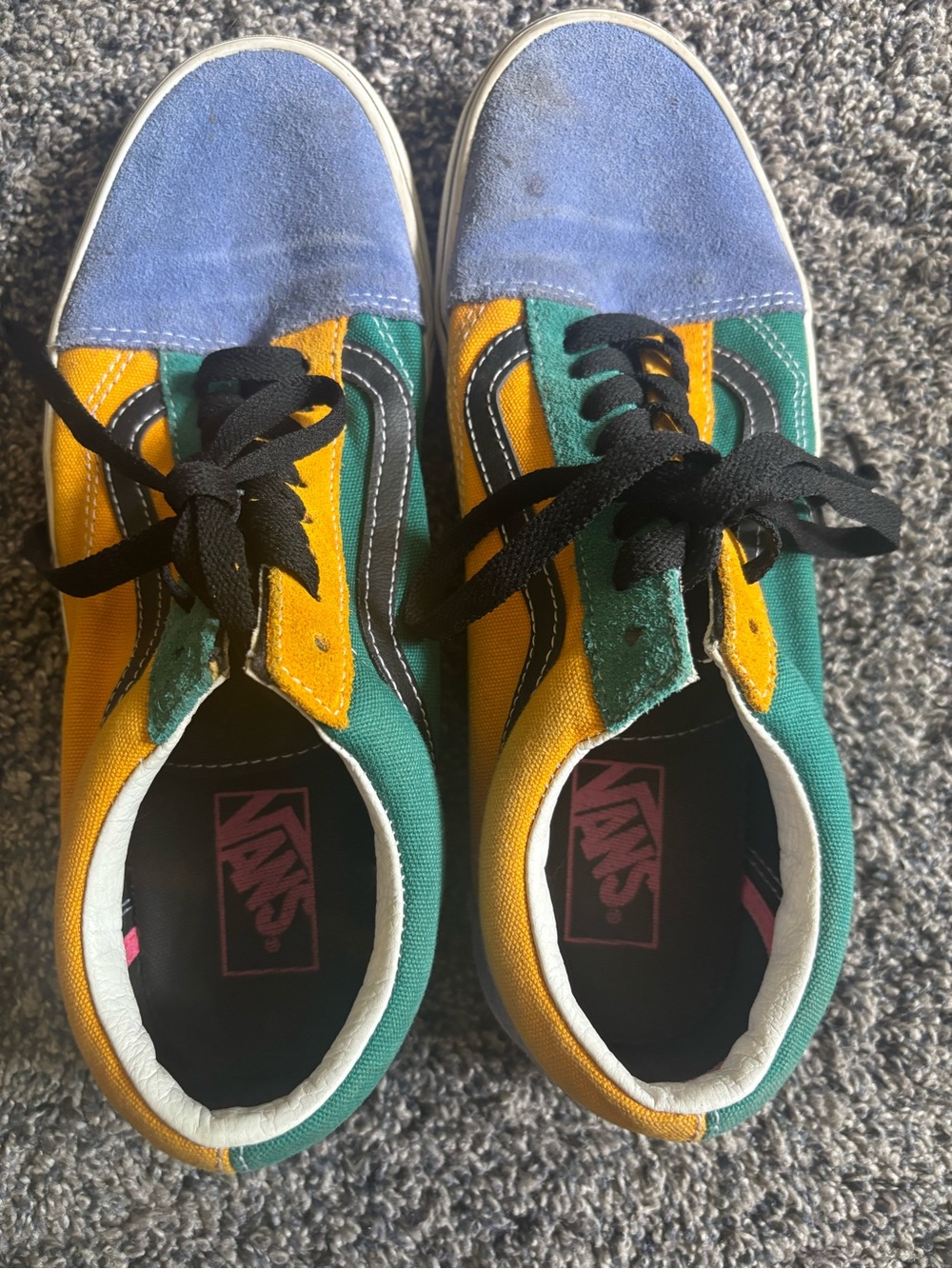 Vans Low-Top Sneakers in Black, Teal & Yellow